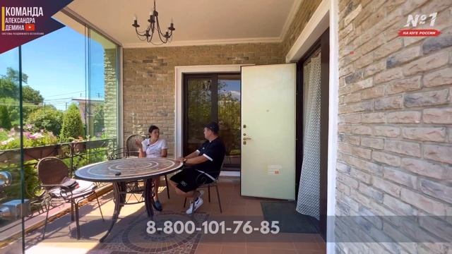 Безрамное остекление в Новороссийске террасы. Отзыв заказчика о работе Команды Александра Демина