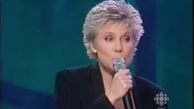 Anne Murray - Shadows In The Moonlight (Live) смотреть онлайн