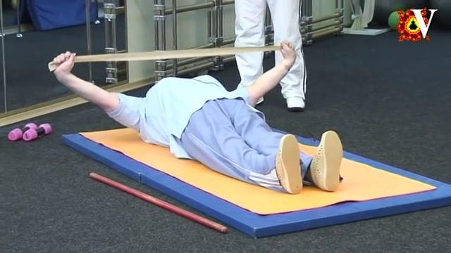 Упражнение с резинкой. Мы можем смотреть онлайн