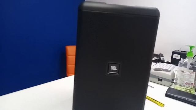 JBL EON ONE Compact. Портативная акустическая система. Покупка и проверка в Онлайн Трейд Ру смотреть онлайн