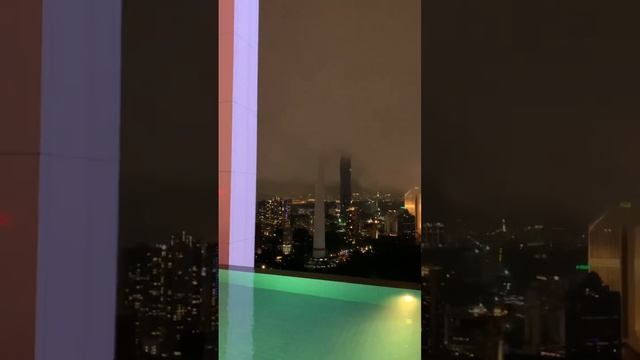 Куала-Лумпур. Бассейн круче чем в Сингапуре Marina Bay Sands #путишествие #влог #отдых # смотреть онлайн