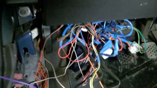 Как самому установить автомобильную сигнализацию смотреть онлайн
