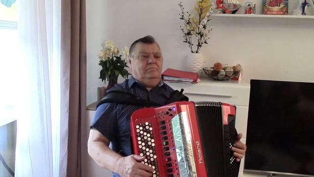 Муз.Горбунова."Девичья плясовая"исп.В.Мозбах. смотреть онлайн