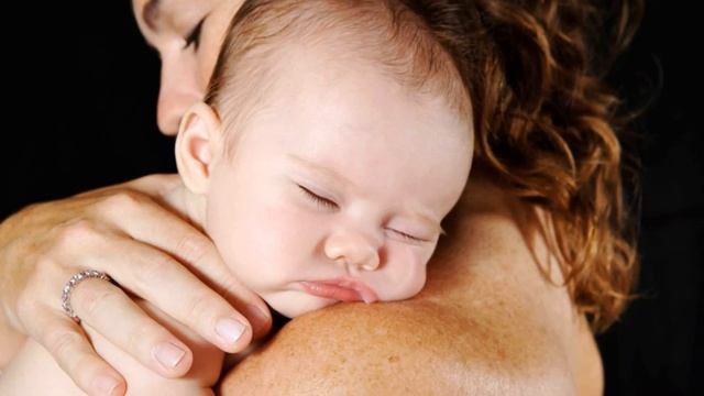 Почему малыш плачет что делать? Как успокоить новорожденного ребенка? Почему младенец плачет? смотреть онлайн