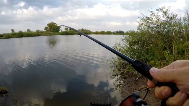 Ловля леща. Эффективная добавка / Отсекаем мелочь. Рыбалка на фидер! смотреть онлайн