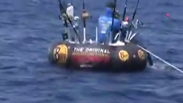 "GET LIT" FISHING TEAM CATCHES 3 SAILFISH FROM A RAFT TO WIN смотреть онлайн