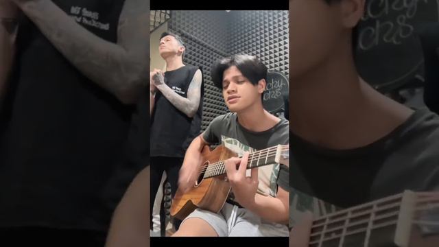 Bimo Picky Picks cover lagu Bring Me The Horizon - Drown смотреть онлайн