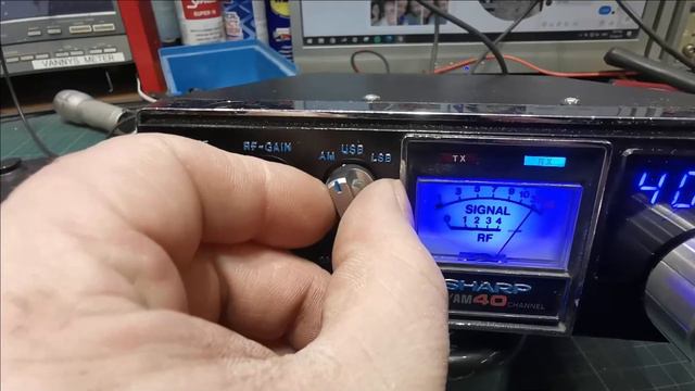 SHARP BIG WINDOW AM/SSB CB-5470 #SHARPCB-5470 #CBRADIO #CUSTOMCBRADIO смотреть онлайн