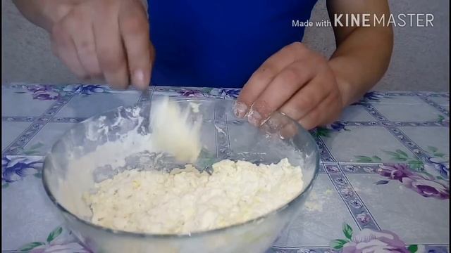 Данис: Куриный бульон с домашней лапшой! смотреть онлайн