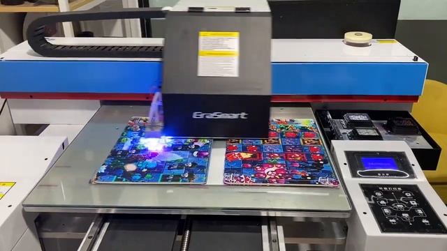 6090 UV Планшетный УФ принтер. Печать на пазлах. смотреть онлайн