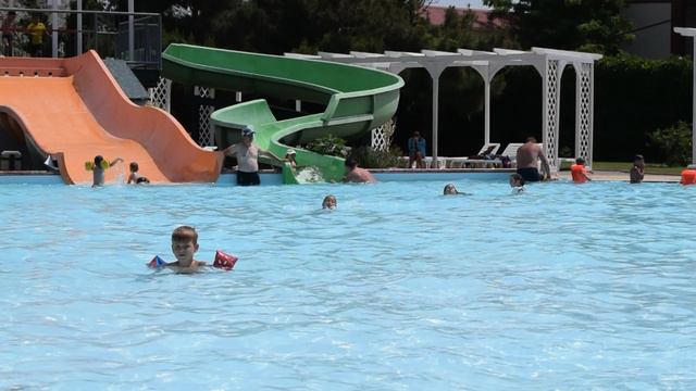 Аквапарк 2019 смотреть онлайн