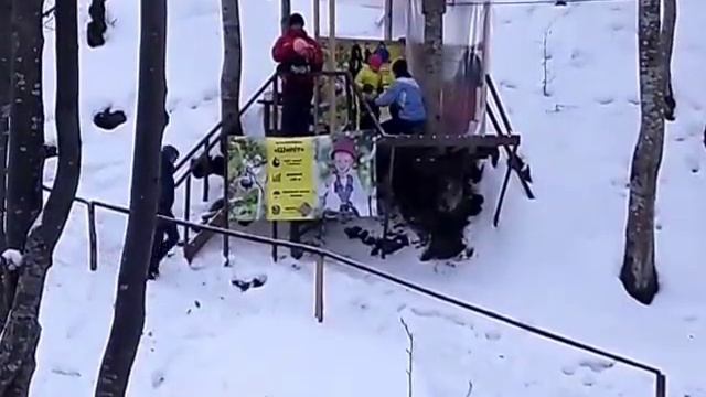 Большой Снег в Горах, Едем в Гости к Оленям, Зимний Экстрим на Тарзанке над Горной Речкой смотреть онлайн