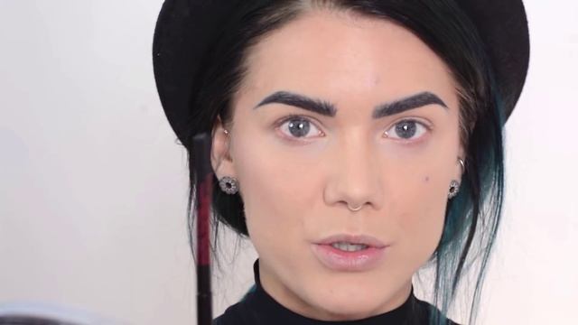 One Product Only - Linda Hallberg Makeup Tutorials смотреть онлайн