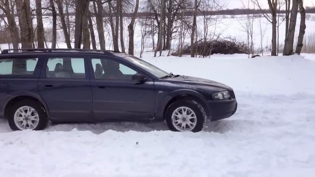 Volvo xc70 towing a trailer смотреть онлайн