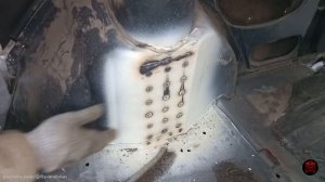S01E99 ВАЗ 21130 Установка усилителя стакана.