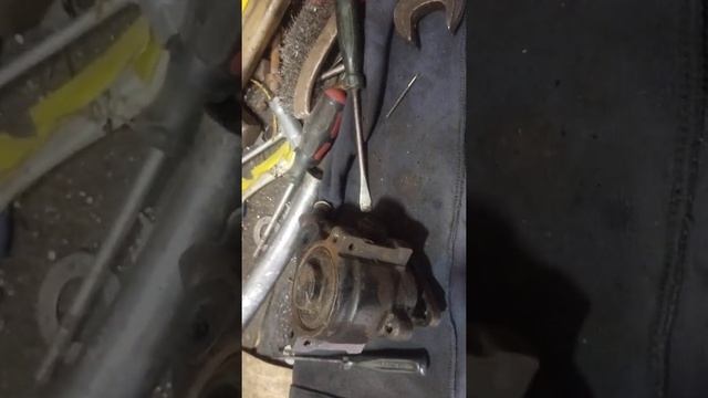 Форд Транзит замена сальника насоса гидроусилителя ч1. смотреть онлайн