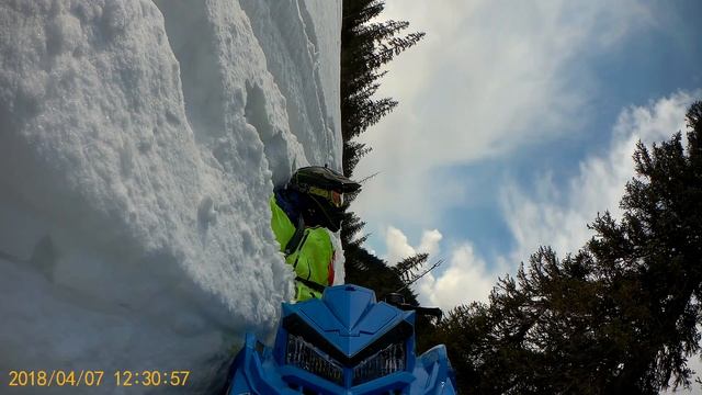 На горном снегоходе полярис 18г близ озера Амут часть1 смотреть онлайн