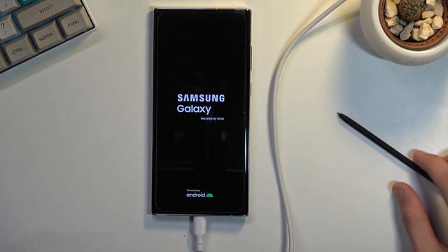 How to Hard Reset SAMSUNG Galaxy S22 Ultra - Bypass Screen Lock / Wipe Data смотреть онлайн