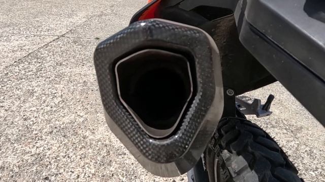 KTM 690 ENDURO R 2023 - Walkaround Tour