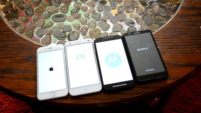 iPhone 6 vs ZTE Blade S6 vs Motorola Moto G 2nd vs Xperia E4 - Boot up Test смотреть онлайн