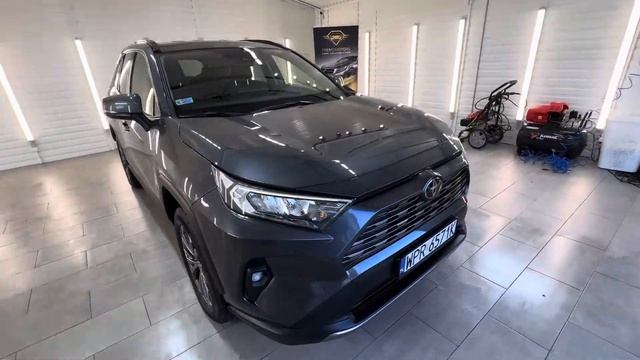 Toyota Rav-4, 2022 rok смотреть онлайн