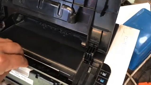 How hp laserjet cp1025 color change cartridge and Print Test 100% смотреть онлайн