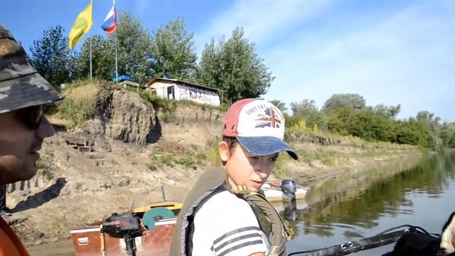 Влог #3 Рыбалка и отдых на р.Дон смотреть онлайн