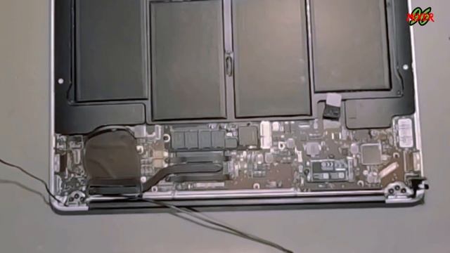 Apple MacBook Air 2015 Display Replacement | Model A 1466 смотреть онлайн