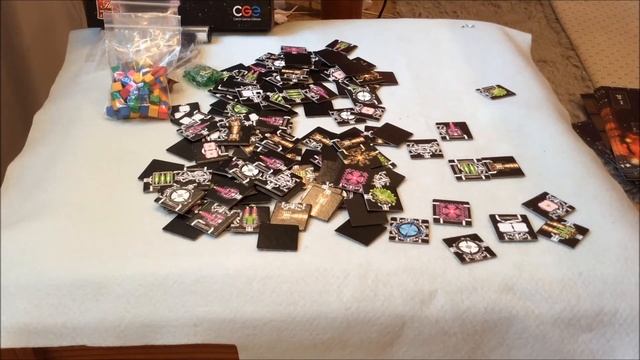 Board Game Unboxing - Galaxy Trucker смотреть онлайн