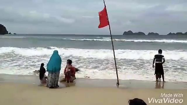 Long Weekend Awal Tahun смотреть онлайн
