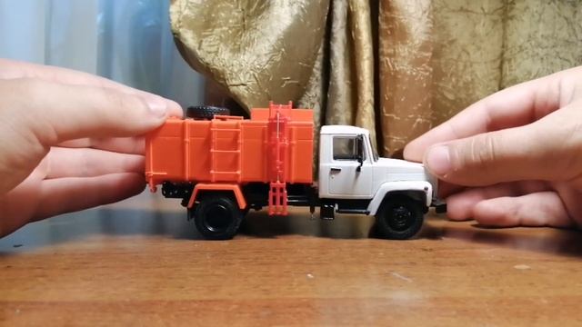 КО-413 (ГАЗ-3307) | Автолегенды СССР Грузовики | Обзор доработанной модели смотреть онлайн