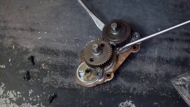 DWS780 согнут шпиндель, замена смотреть онлайн