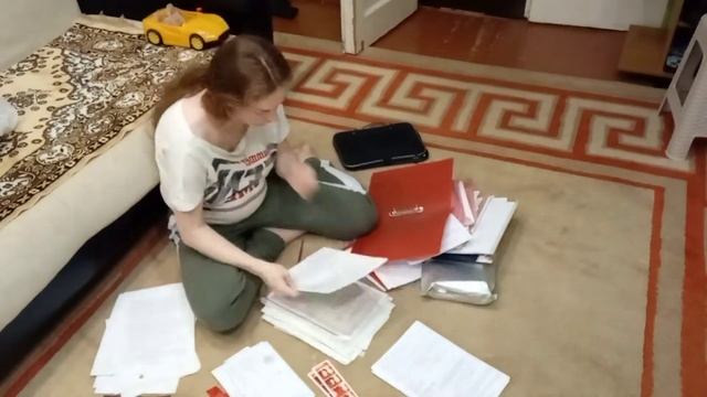 Vlog: Мой декрет ?Аптечка своими руками/ Расхламление документов? Готовлю безе? смотреть онлайн