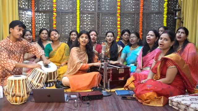 माता काली हे (भगवती गीत) मैथिली ठाकुर смотреть онлайн
