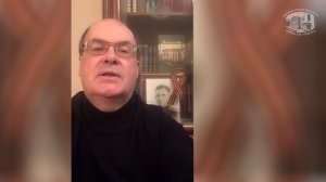 Память и слава. Роберт Рождественский. «На Земле безжалостно маленькой...» (читает В.А. Харлов)