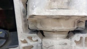 Замена подушки ДВС (Гидроопоры) форд Фокус 2,3  С ДВС 1.6-1.8-2.0