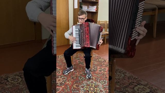 М.Табандис, обр. Р.Бажилина «Вальс-мюзетт». Исполняет Раманьков Дмитрий смотреть онлайн