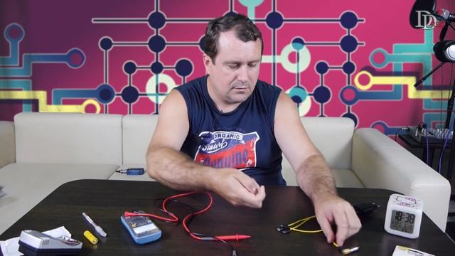 ZNTER Современные аккумуляторы ААА | Lithium Polymer Battery | Убийца батареек смотреть онлайн