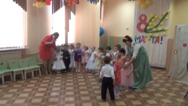 8 марта в младшей группе смотреть онлайн