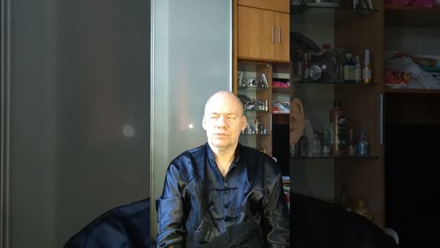 Ответ подписчику Римме на вопрос , почему нельзя слушать психолога, если он сам с собой не разобрал смотреть онлайн