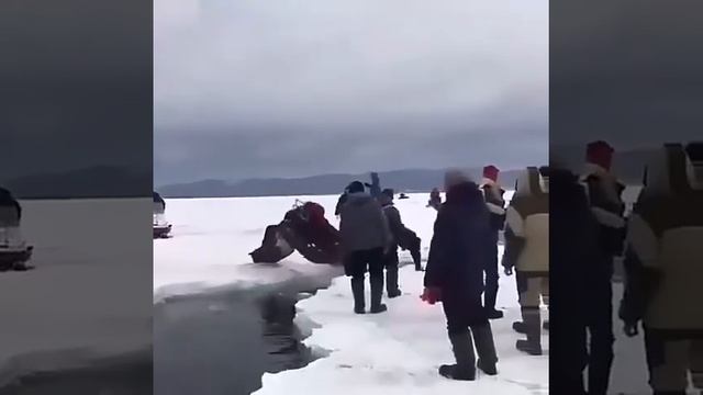 ПРИКОЛЫ. ТУПОЙ НОМЕР 1. ФЕВРАЛЬ 2020. СМЕХ. ЖЕСТЬ. СНЕГОХОД.ЗИМНЯЯ РЫБАЛКА. ДУРАКИ И ДОРОГИ. РОССИЯ смотреть онлайн