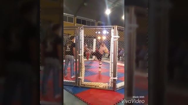 Mauricio Guevara vs Fernando Ponce de León. Kick Boxing смотреть онлайн