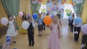 Улетает голубок