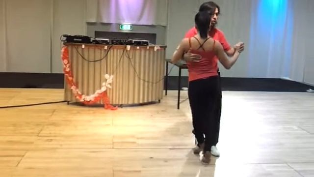 Eider & Luisa (Tango & Demo) 28-08-2011 Holland summer salsa Congress смотреть онлайн