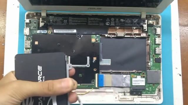 Upgrade SSD Laptop Asus X200M Laptop Makin Ngebut !!! no loading buffering apalagi force shutdown