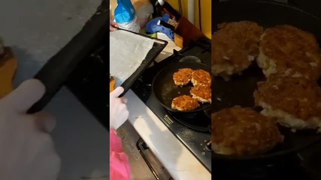 Котлеты ,,Ёжики,, смотреть онлайн