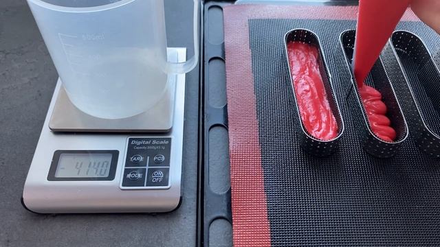 Эклеры в форме: Корпусные эклеры 2023 смотреть онлайн