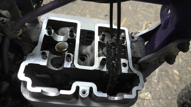 Регулировка зазора клапанов на Yamaha TTR 250 смотреть онлайн