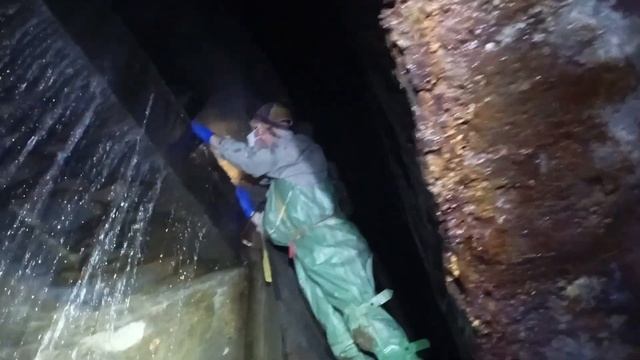 Одесская канализация изнутри. Тестируем газоанализатор Drager и самодельный дыхательный аппарат. смотреть онлайн