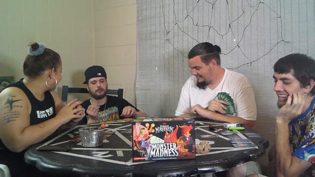 DND4FRIENDS PLAYS DUNGEON MAYHEM! (PRANKING OUR DM) смотреть онлайн